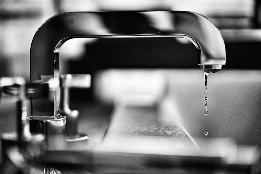 Armatur an einem Waschbecken